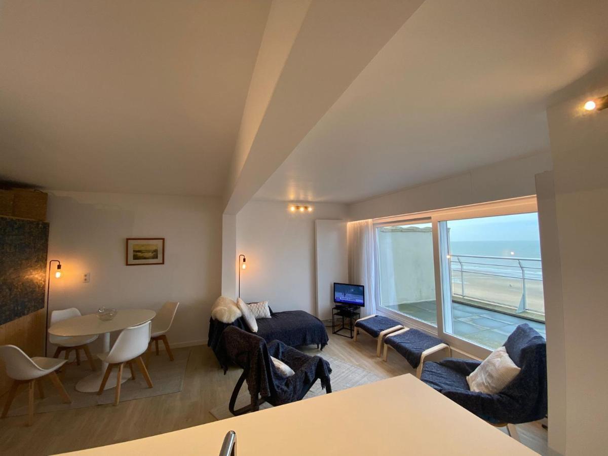 Penthouse On The Belgian Coast With Sea & Landscape Views Lägenhet Wenduine Exteriör bild