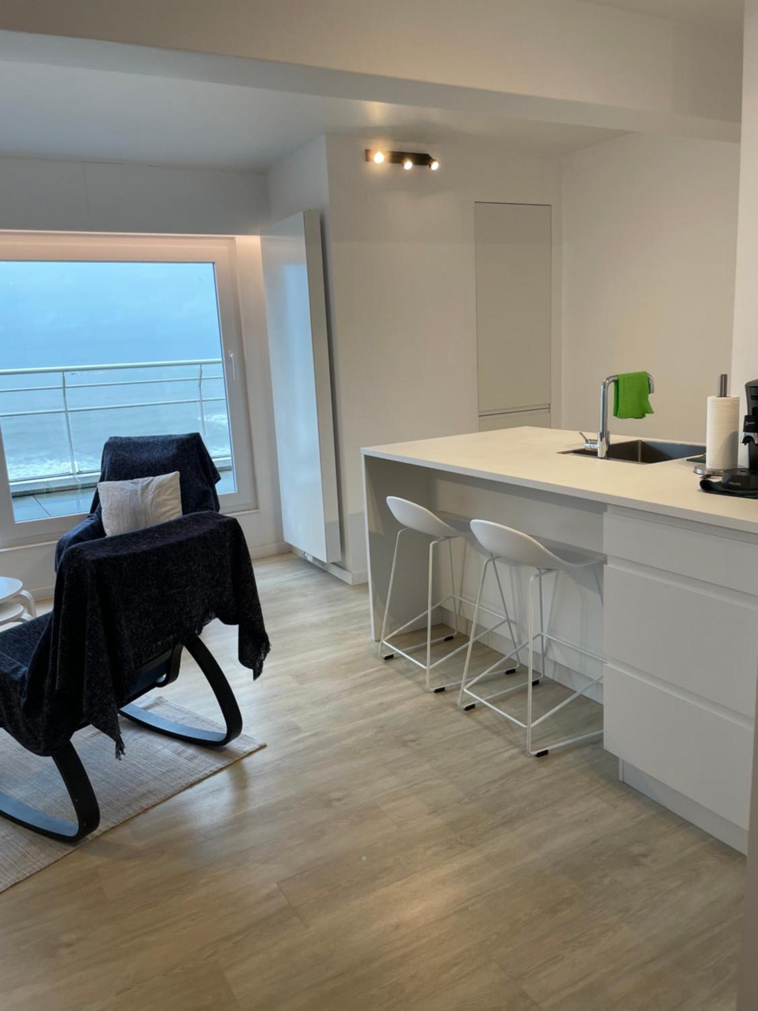 Penthouse On The Belgian Coast With Sea & Landscape Views Lägenhet Wenduine Exteriör bild